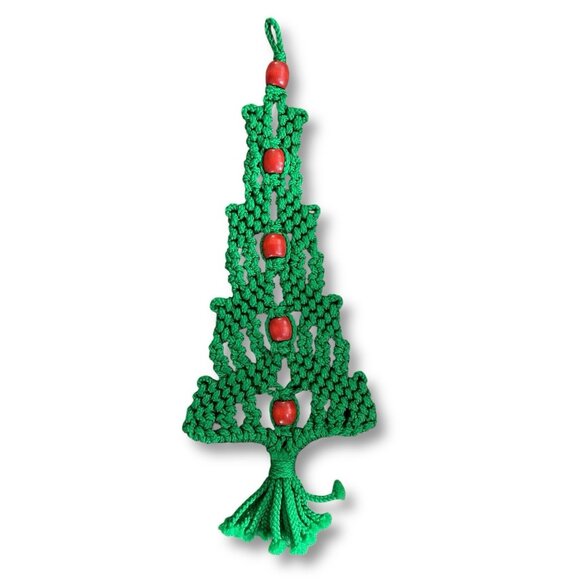 Vintage Green & Red Macrame Christmas Tree Red Beads Wall Hanging 14 Inch Mcm - Picture 1 of 4